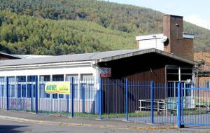 Worker_died_after_cutting_through_electric_cable_while_removing_asbestos_from_school_ceiling__inquest_jury_told_-_Wales_Online